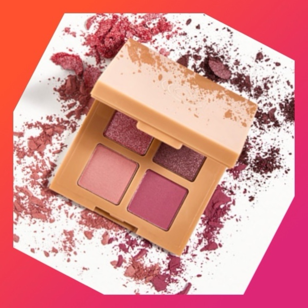 Rosy Outlook Eyeshadow Palette BY COMPLEX CULTURE